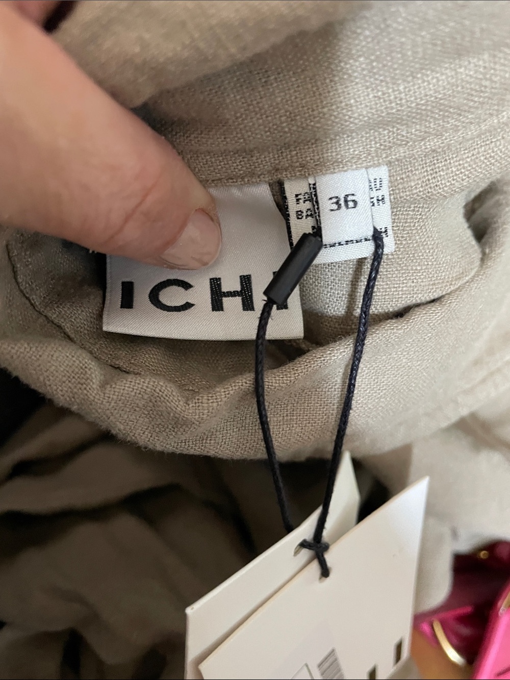 Ichi linen Women’s Short Sleeve Button-Front Jumpsuit in sand/nwt - Picture 6 of 7